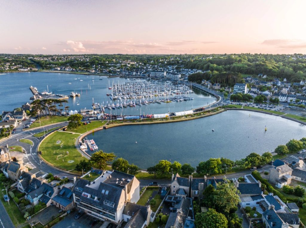 Le Grand Départ de La Solitaire du Figaro Paprec 2026 sera donné depuis Perros-Guirec le 17 mai prochain